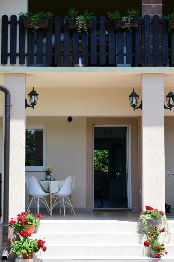 Apartments Green Linden Rakovica Exterior foto